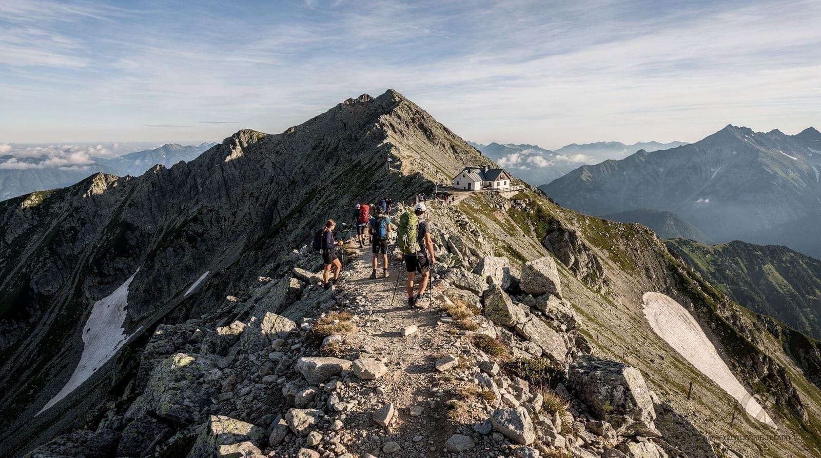 Wandelen in de Rilagebergte: routes, hutten en praktische planning — Alles om een wandeling te plannen in Bulgarije's Rilagebergte: Musala-piek, Maly